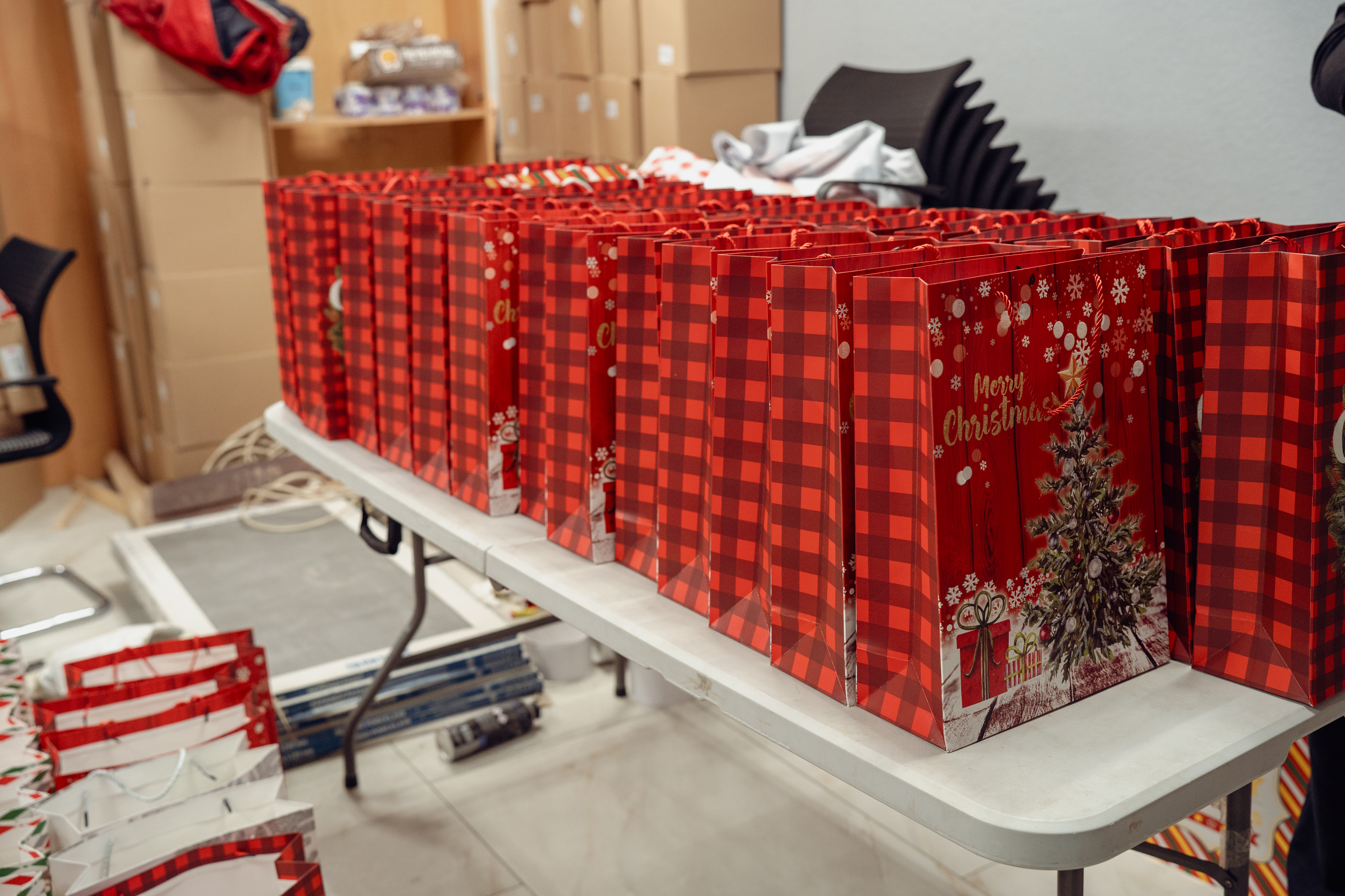 Loading gifts for transport